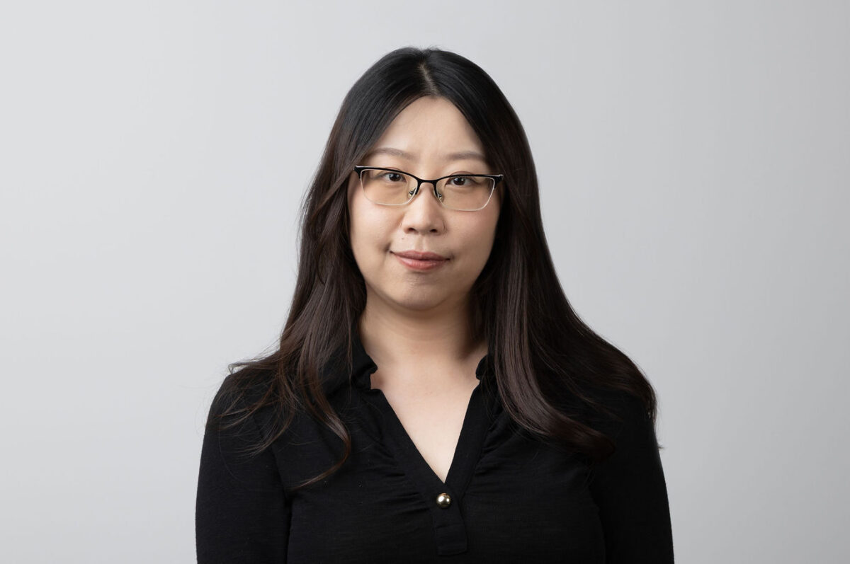 Stella Li - Associate